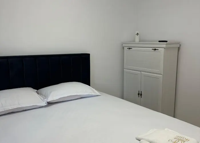 Oltenitei Comfort Апартаменты Бухарест
